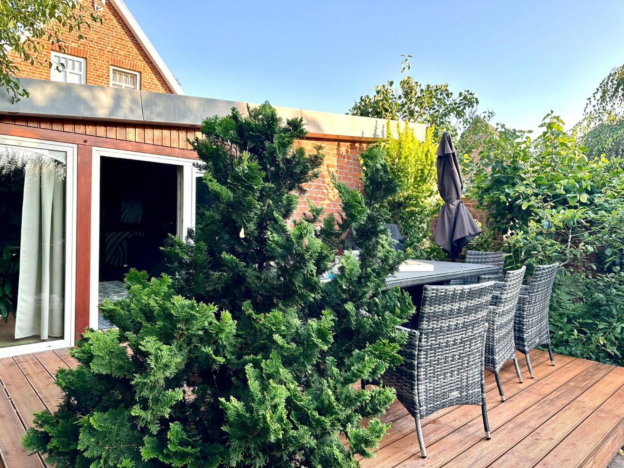Of Africa - Einzigartige Themenzimmer, Eingezaeunten Garten, Sauna, Whirlpool & Kamin, Hunde Willkommen, Gasgrill, Voll Ausgestattete Kueche, Grosser Essbereich, Hamburg & Stade In Der Naehe * Twielenfleth
