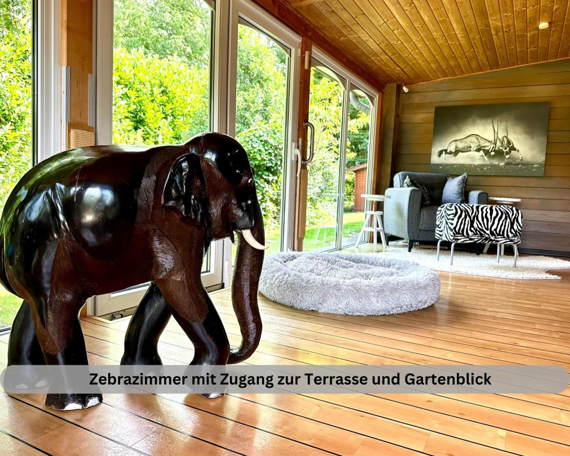 Of Africa - Einzigartige Themenzimmer, Eingezaeunten Garten, Sauna, Whirlpool & Kamin, Hunde Willkommen, Gasgrill, Voll Ausgestattete Kueche, Grosser Essbereich, Hamburg & Stade In Der Naehe * Twielenfleth